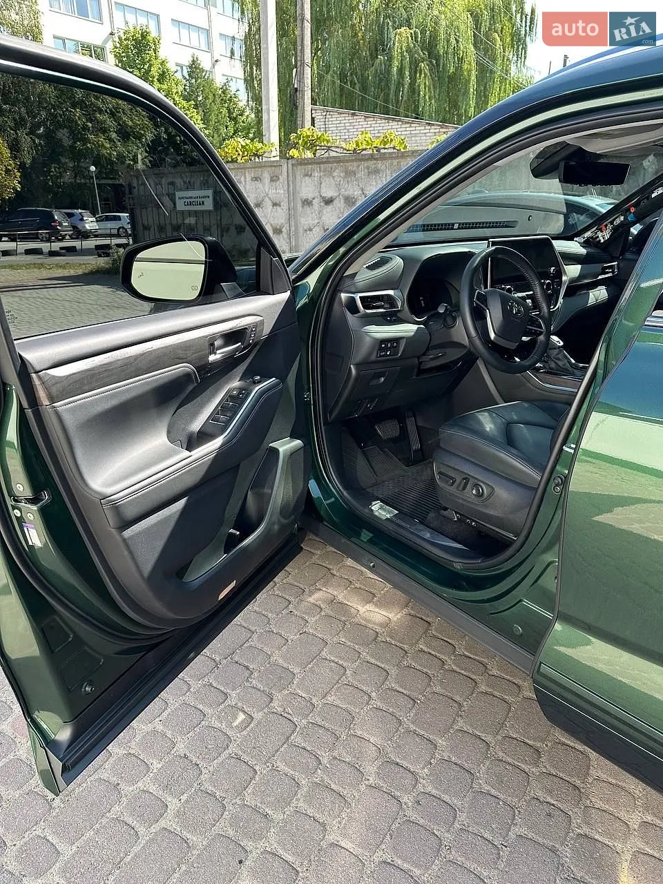 2025 Toyota Highlander - мініатюра 36