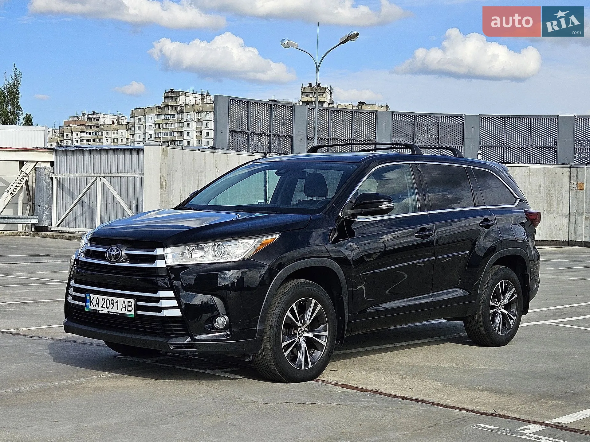 2018 Toyota Highlander - фото 1