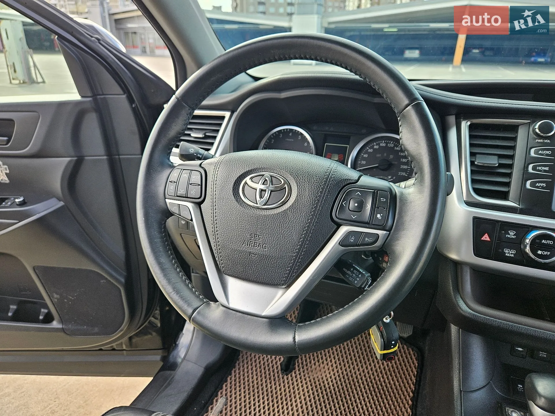 2018 Toyota Highlander - мініатюра 17