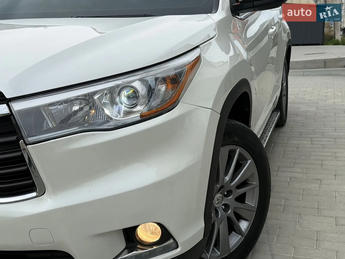 2014 Toyota Highlander - мініатюра 3