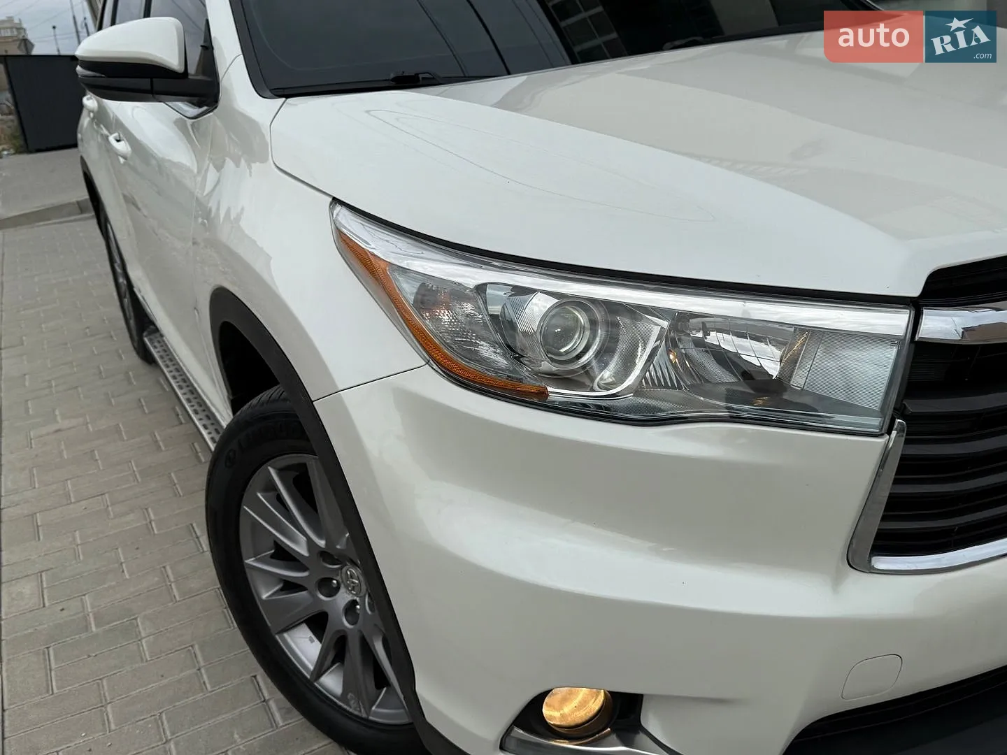 2014 Toyota Highlander - мініатюра 17