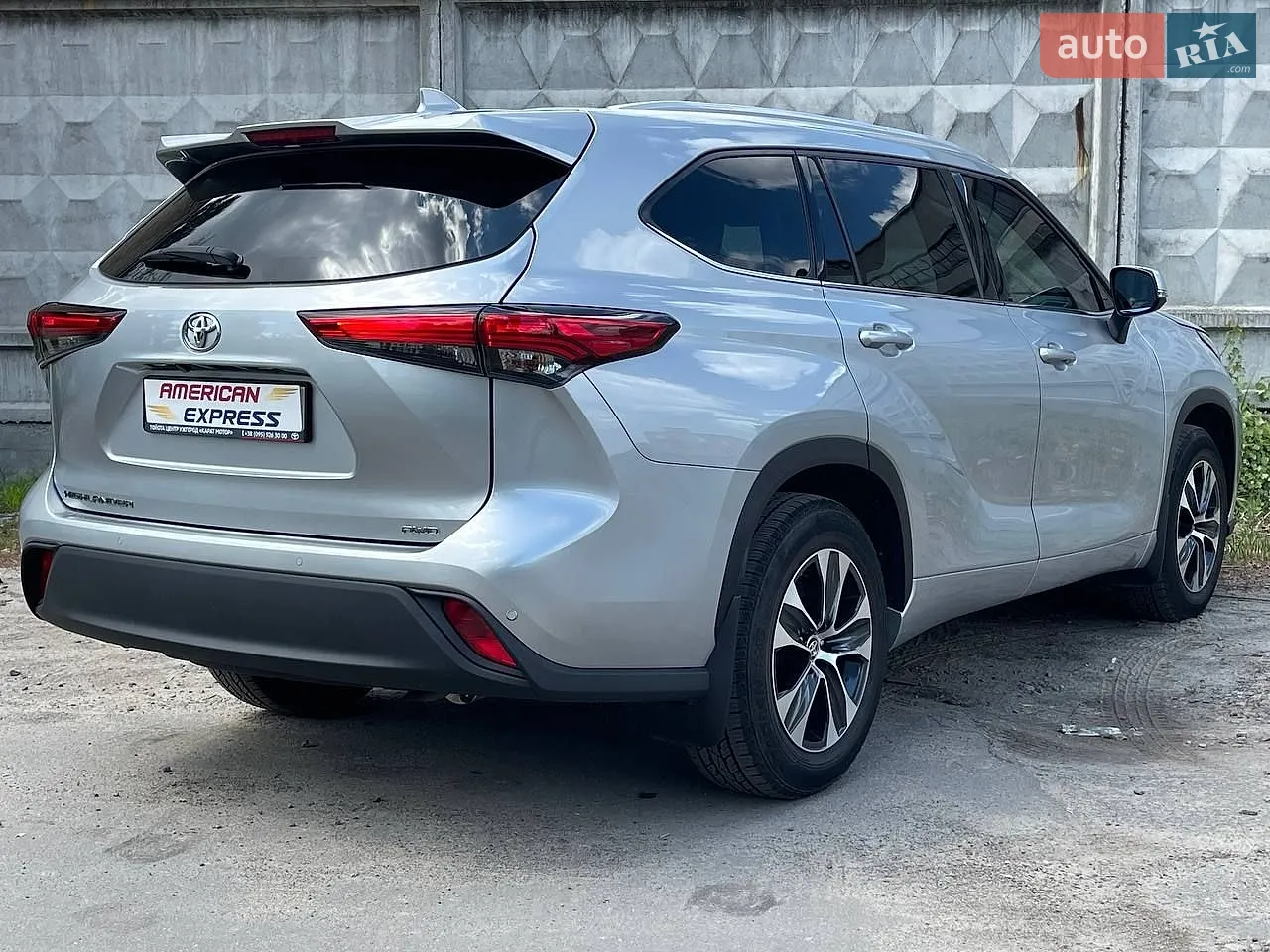 2020 Toyota Highlander - мініатюра 8