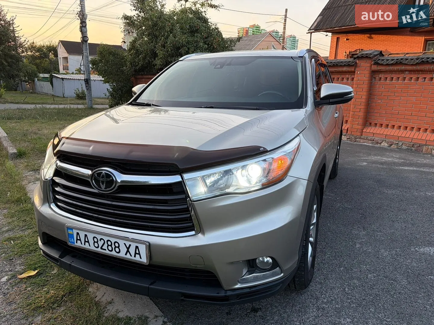 2016 Toyota Highlander - мініатюра 2