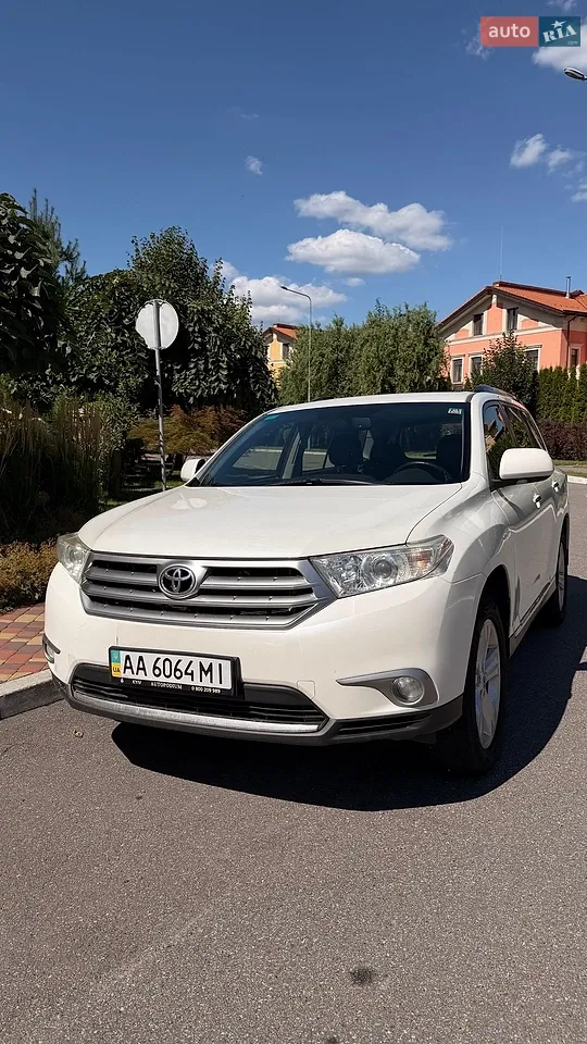 2011 Toyota Highlander - мініатюра 12