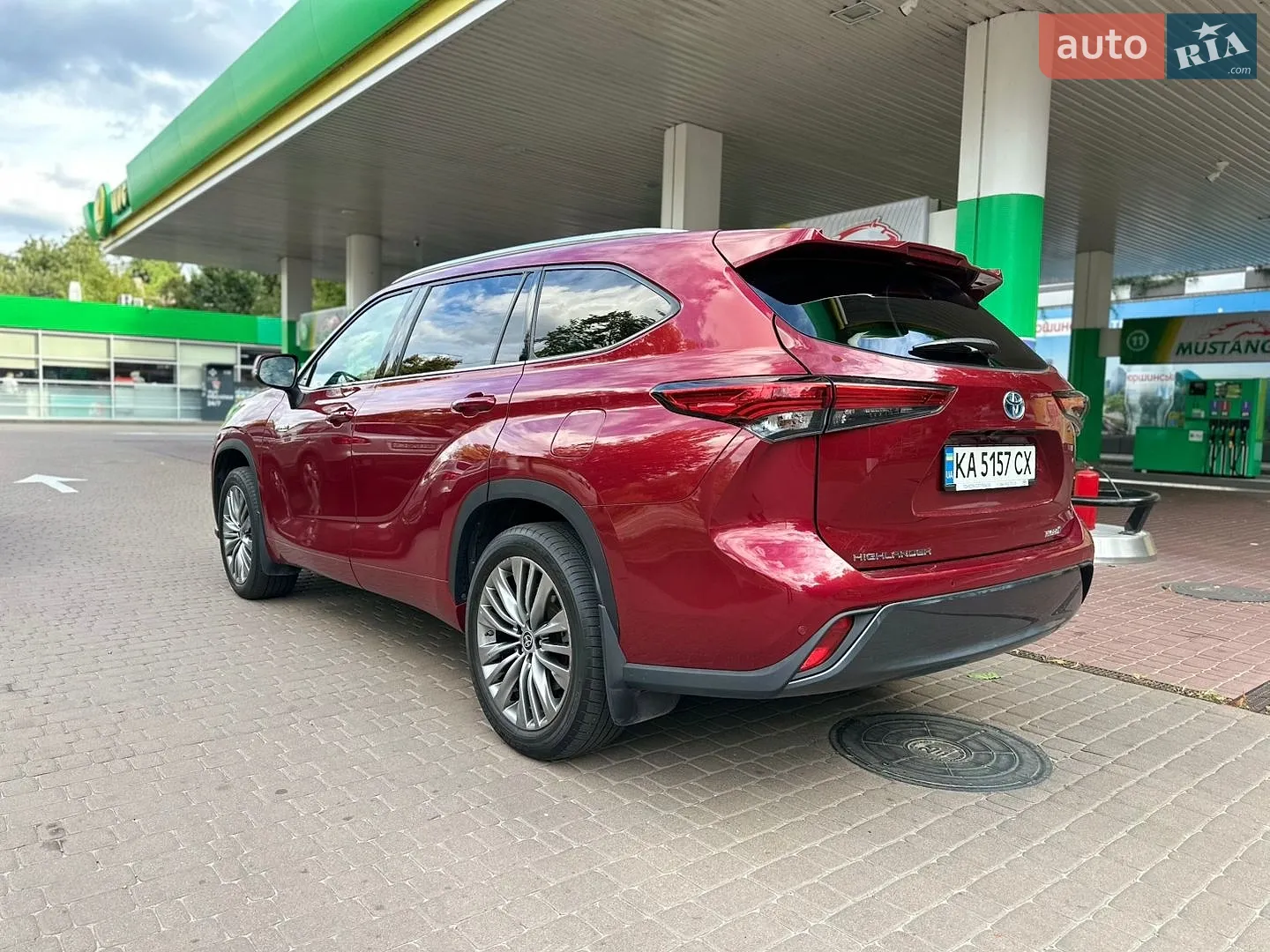 2021 Toyota Highlander - мініатюра 4