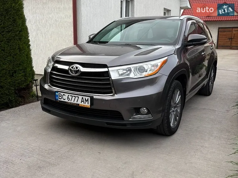Toyota Highlander 2016