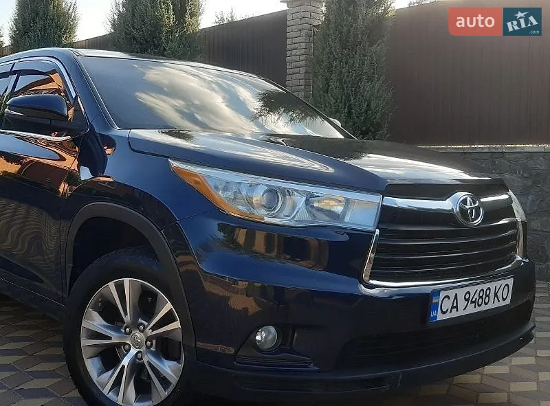 Toyota Highlander 2015