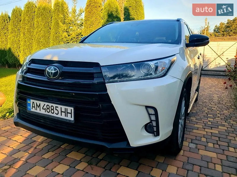 Toyota Highlander 2017
