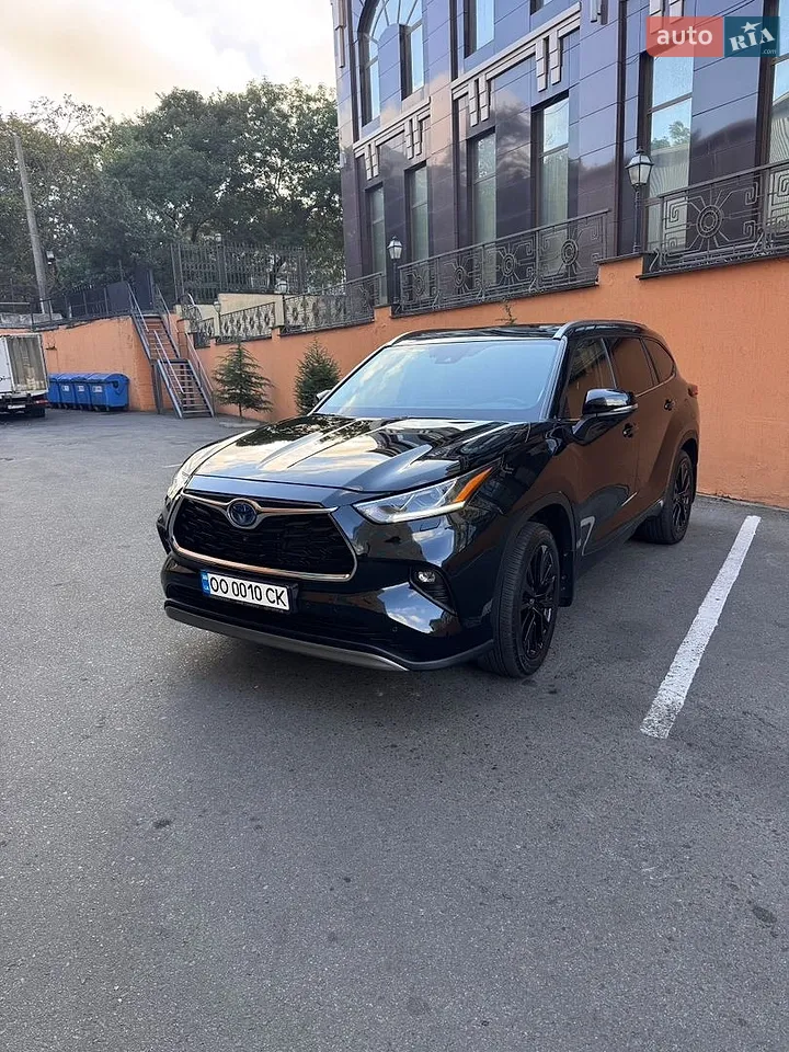 Toyota Highlander 2024