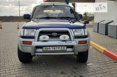 Внедорожник / Кроссовер Toyota Hilux Surf 1997 в Черноморске