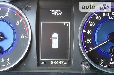 Пикап Toyota Hilux 2015 в 