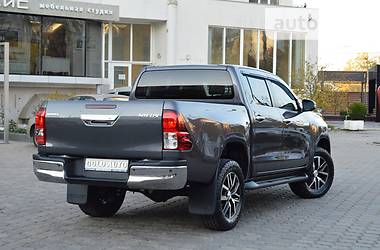 Позашляховик / Кросовер Toyota Hilux 2018 в Одесі
