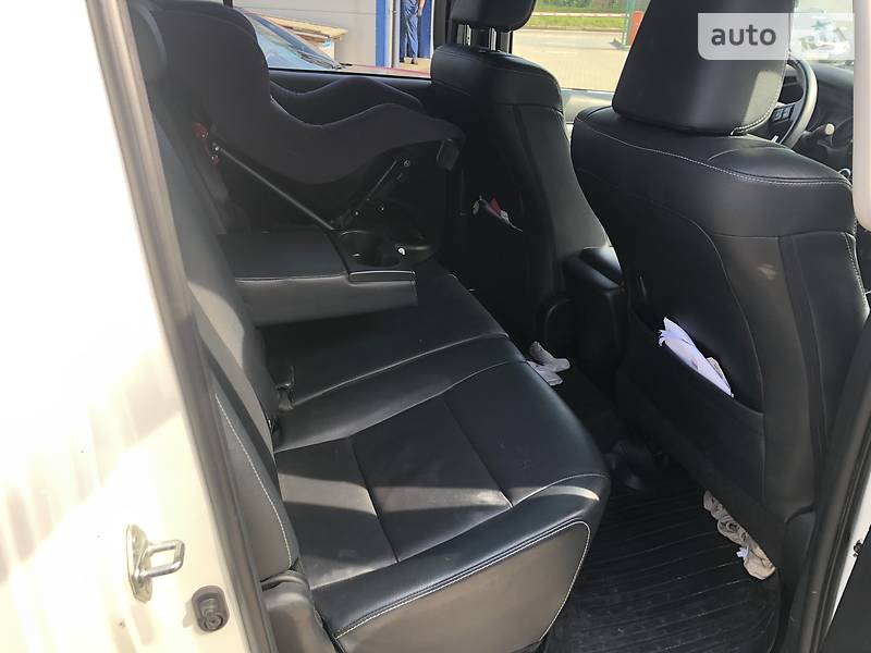 Пікап Toyota Hilux 2017 в Львові