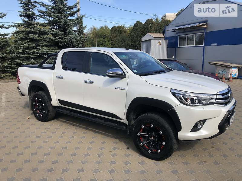 Пікап Toyota Hilux 2017 в Львові