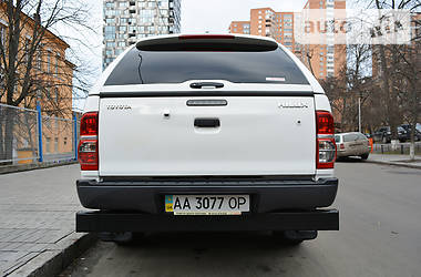 Пикап Toyota Hilux 2014 в Киеве