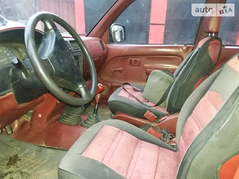 Пікап Toyota Hilux 2005 в Києві