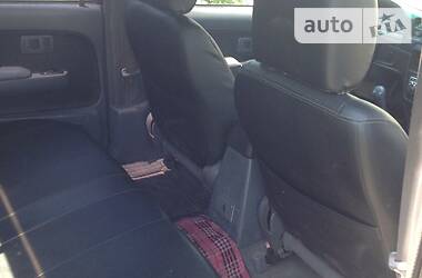 Пикап Toyota Hilux 2001 в 