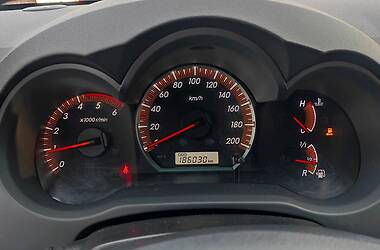 Пикап Toyota Hilux 2015 в 