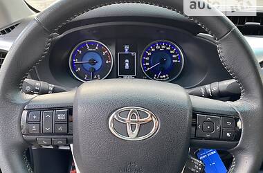 Пикап Toyota Hilux 2018 в Киеве