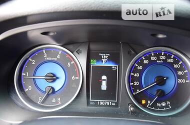 Пікап Toyota Hilux 2017 в 