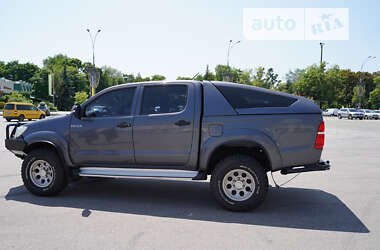 Пикап Toyota Hilux 2012 в 