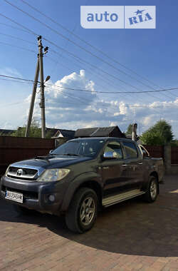 Пикап Toyota Hilux 2011 в Рахове