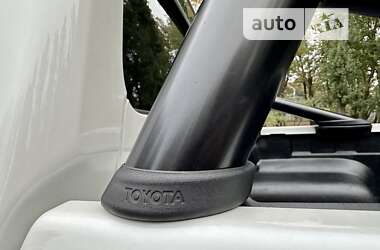 Пікап Toyota Hilux 2022 в 