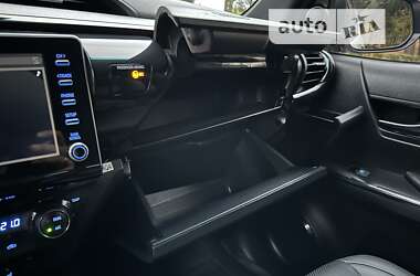 Пікап Toyota Hilux 2022 в 