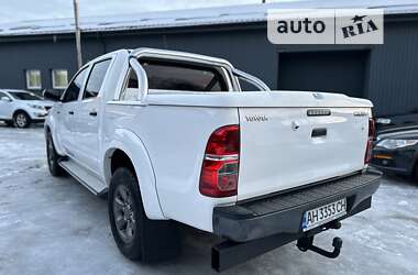Пикап Toyota Hilux 2014 в 