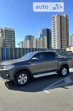 Пікап Toyota Hilux 2017 в Києві