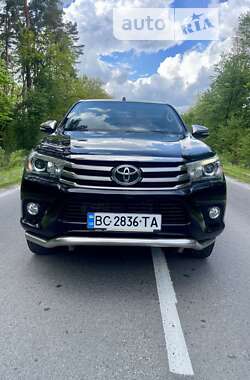 Пікап Toyota Hilux 2016 в Львові