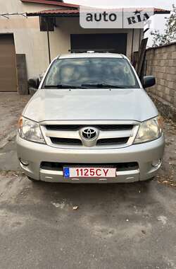 Пікап Toyota Hilux 2006 в Дубровиці