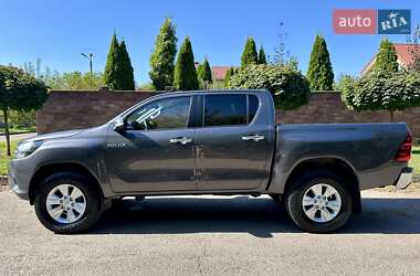 Пикап Toyota Hilux 2015 в 