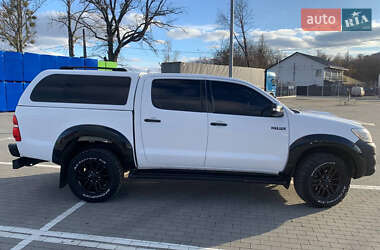 Пикап Toyota Hilux 2013 в Умани