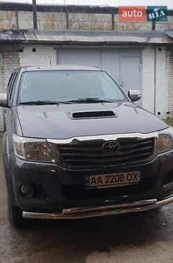 Пікап Toyota Hilux 2014 в Києві