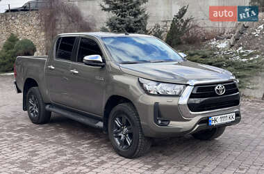 Пікап Toyota Hilux 2023 в Рівному