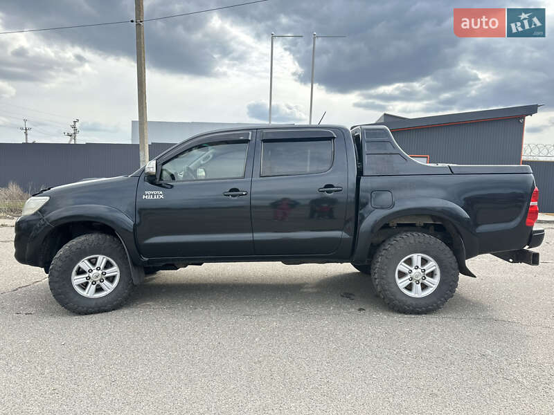 Пикап Toyota Hilux 2012 в Луцке