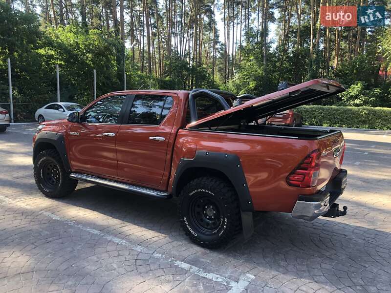 Пикап Toyota Hilux 2017 в Киеве