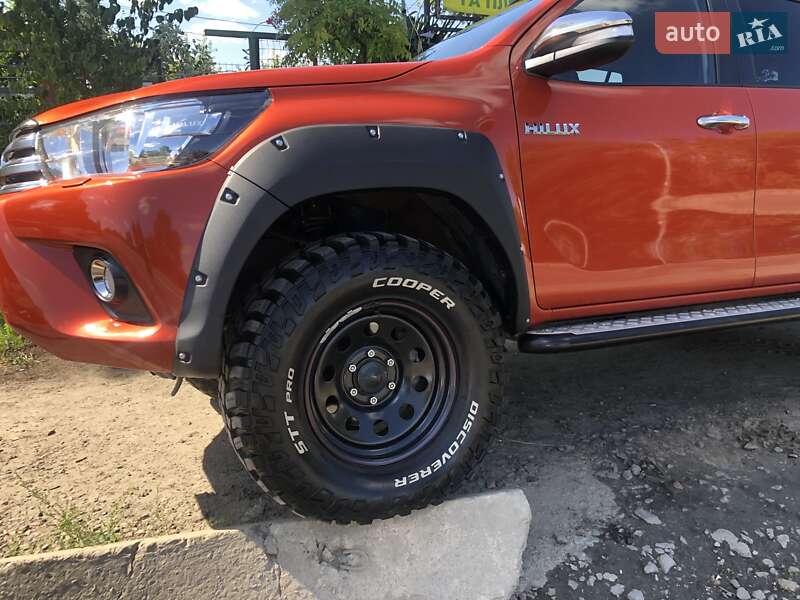 Пикап Toyota Hilux 2017 в Киеве