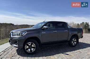 Пикап Toyota Hilux 2019 в 