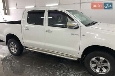 Пікап Toyota Hilux 2011 в 