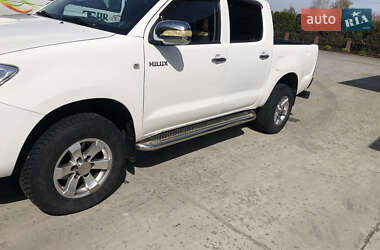 Пікап Toyota Hilux 2011 в 