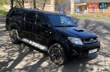 Пикап Toyota Hilux 2011 в 