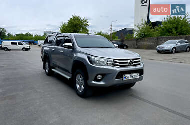 Пікап Toyota Hilux 2017 в 