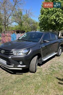 Пикап Toyota Hilux 2016 в Запорожье