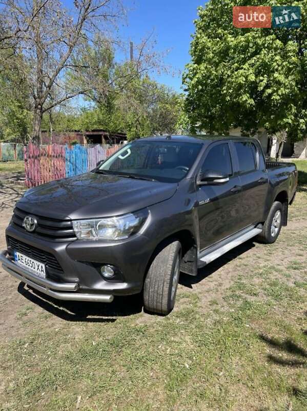 Toyota Hilux 2016