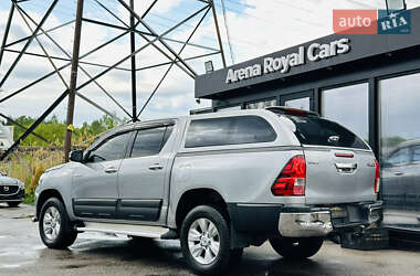 Пикап Toyota Hilux 2016 в 