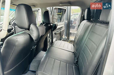 Пикап Toyota Hilux 2016 в 