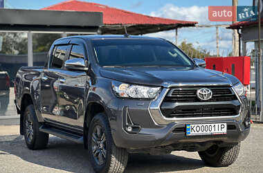 Пикап Toyota Hilux 2021 в 