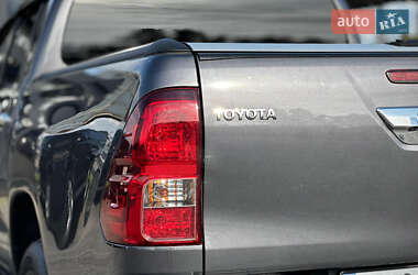 Пикап Toyota Hilux 2021 в 